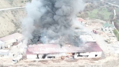 SUNTA FABRİKASINDA YANGIN