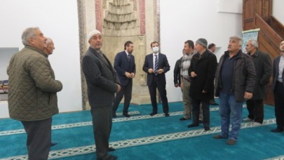 TADİLATI TAMAMLANAN CAMİİ DE İNCELEMELERDE BULUNDU