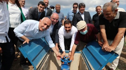 TARIM ARAZİLERİ SU İLE BULUŞMAYA DEVAM EDİYOR
