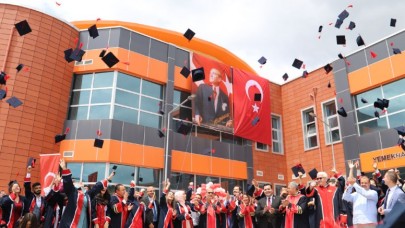TAŞOVA YÜKSEL AKIN MYO’DA MEZUNİYET TÖRENİ