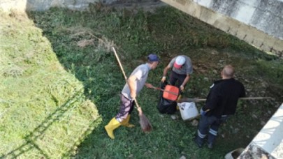 TEMİZLİK ÇALIŞMALARI HUMMALI BİR ŞEKİLDE DEVAM EDİYOR