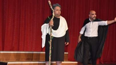 TİYATRO OYUNU AMASYALILARDAN TAM NOT ALDI