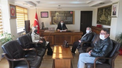 TOPAL’DAN KAYMAKAM GÜLDOĞAN’A ZİYARET