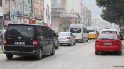 TRAFİĞE KAYITLI ARAÇ SAYISI 127 BİN 347 OLDU
