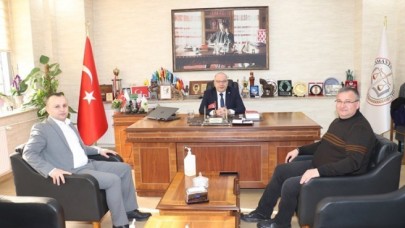 TUNCER, VETERİNER HEKİMLER ODASI’NI ZİYARET ETTİ