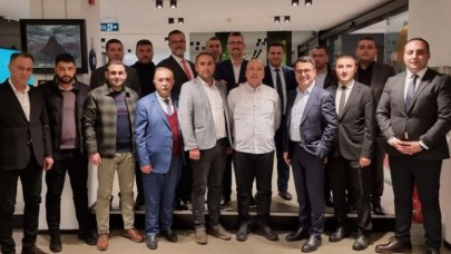 TÜRELİ VE TAM FİNANS EL SIKIŞTI