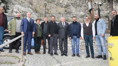 TURİZM DERNEĞİ ÜYELERİ VALİ MASATLI VE BAŞKAN SARI İLE BİR ARAYA GELDİLER