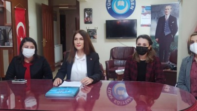 TÜRK EĞİTİM SEN’DEN “KÜTÜPHANESİZ OKUL KALMASIN” PROJESİNE DESTEK