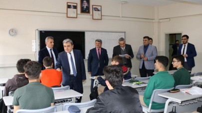 TÜRKMEN’DEN SULUOVA’DA OKUL ZİYARETLERİ