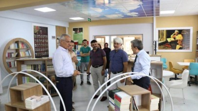 TÜRKMEN, MERZİFON’DA OKUL ZİYARETİNDE BULUNDU