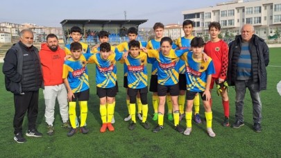 U15’LERDE ŞAMPİYON ÖZEL İDARESPOR