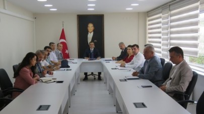ÜNİVERSİTE GÜVENLİK VE BARINMA TOPLANTISI YAPILDI