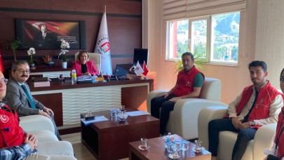 ÜNİVERSİTEDEKİ FAALİYETLER İSTİŞARE EDİLDİ
