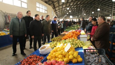 VALİ MASATLI SEMT PAZARINI ZİYARET ETTİ