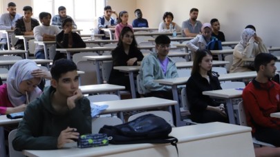 YABANCI UYRUKLU ÖĞRENCİLERE TÖMER C1 DÜZEYİ TÜRKÇE YETERLİLİK SINAVI