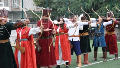 YAYLAR TÜRKİYE AŞKINA ÇEKİLDİ