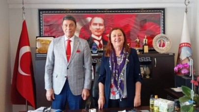 YAZAR NOYAN, BAŞKAN ÖZYOL'U KALEME ALDI