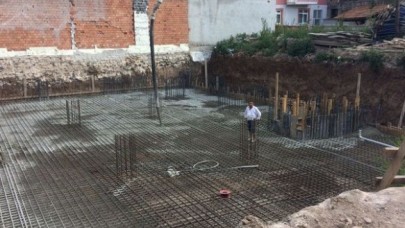 YENİ HİZMET BİNASININ TEMELİ ATILDI
