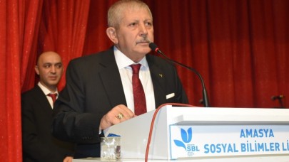 ‘YUNUS EMRE, DİLİMİZ TÜRKÇE’NİN DE EN GÜÇLÜ ŞAİRLERİNDENDİR’