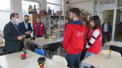 YÜRÜTÜLEN SPOR FAALİYETLERİ HAKKINDA BRİFİNG ALDI