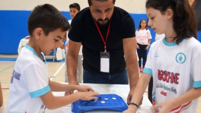 ZEKA OYUNLARI DOSTLUK TURNUVASI DÜZENLENDİ