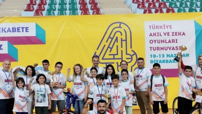 ZEKA OYUNLARINDA TÜRKİYE BİRİNCİSİYİZ