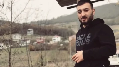 Otomobil tırın altına girdi: Sürücünün kimliği otopside belirlendi