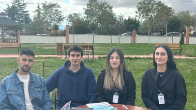 Merzifon’da Gençlerden Dezenformasyona Karşı Farkındalık