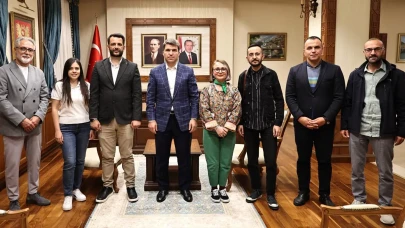 Vali Bakan, Ziyaretçilerini Kabul Etti