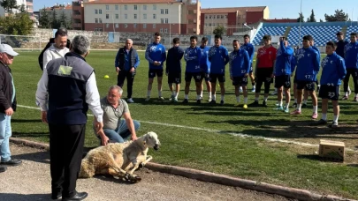 Antrenman Öncesi Kan Aktı!