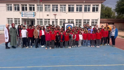 Köy Okulunda İlk Okçuluk Eğitimi Heyecanı
