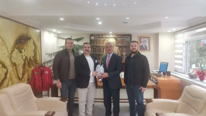 Merzifon’da Öğretmene Saygı Ziyareti