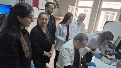 Gümüşhacıköy’de Laboratuvar Personeline Eğitimi