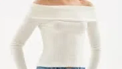 Kadınlarda Bluz Modası