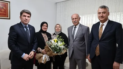 Amasya’da Öğretmenlik Çınarlarına Saygı