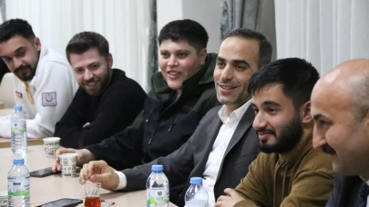Amasya’da Yurt Buluşması: İl Müdürü Osman Ercan Öğrencilerle Aynı Sofrada