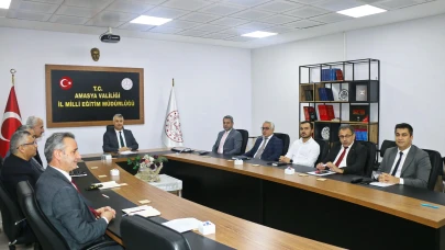 Amasya Milli Eğitim Müdürlüğü Haftalık Eğitim Değerlendirme Toplantısı Yapıldı