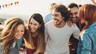 Rüyada Tanıdık Yüzler Görmek Ne Anlama Gelir? Bilinçaltının Mesajları ve Duygusal İşaretler