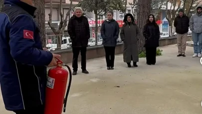 Sağlık Personeline Yangın Eğitimi