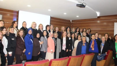 Kadın Muhtarlar ve Başkan: Söz Kadının!