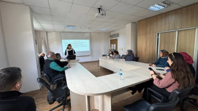 Amasya’da Dünya AIDS Günü Kapsamında Hizmet İçi Eğitim Düzenlendi