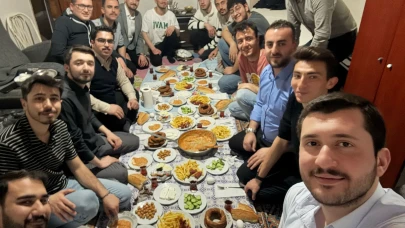 AK Gençlik’ten Üniversitelilere Sahur Programı