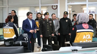Vali Önder Bakan’dan 112, Zabıta ve İtfaiyeye Bayram Ziyareti