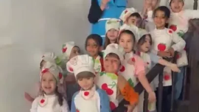 Amasya’da Miniklerden Gönülleri Isıtan İyilik!