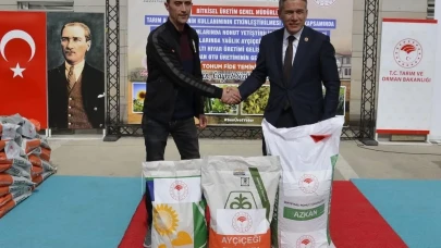 Akgül, Çiftçilere Yönelik Tohum Dağıtım Törenine Katıldı