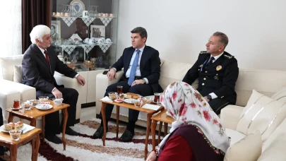 Vali Önder Bakan, Emniyetin Emektarını Unutmadı