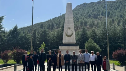MHP Amasya Teşkilatı’ndan Şehitliğe Anlamlı Ziyaret