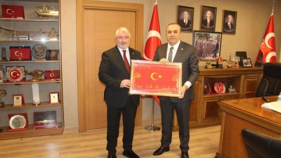 Başkan Aşgın’dan MHP’li Vekil Vahit Kayrıcı’ya Ziyaret
