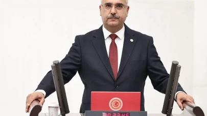 KİRLİ SİYASETİNİZİ LİSELERİMİZE SIÇRATMAYIN ÇORUM HUZUR ŞEHRİ OLARAK KALACAKTIR!