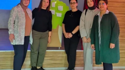 Amasya’da “Aile Yılı” Kapsamında Ebeveyn Okulu Kursları Devam Ediyor